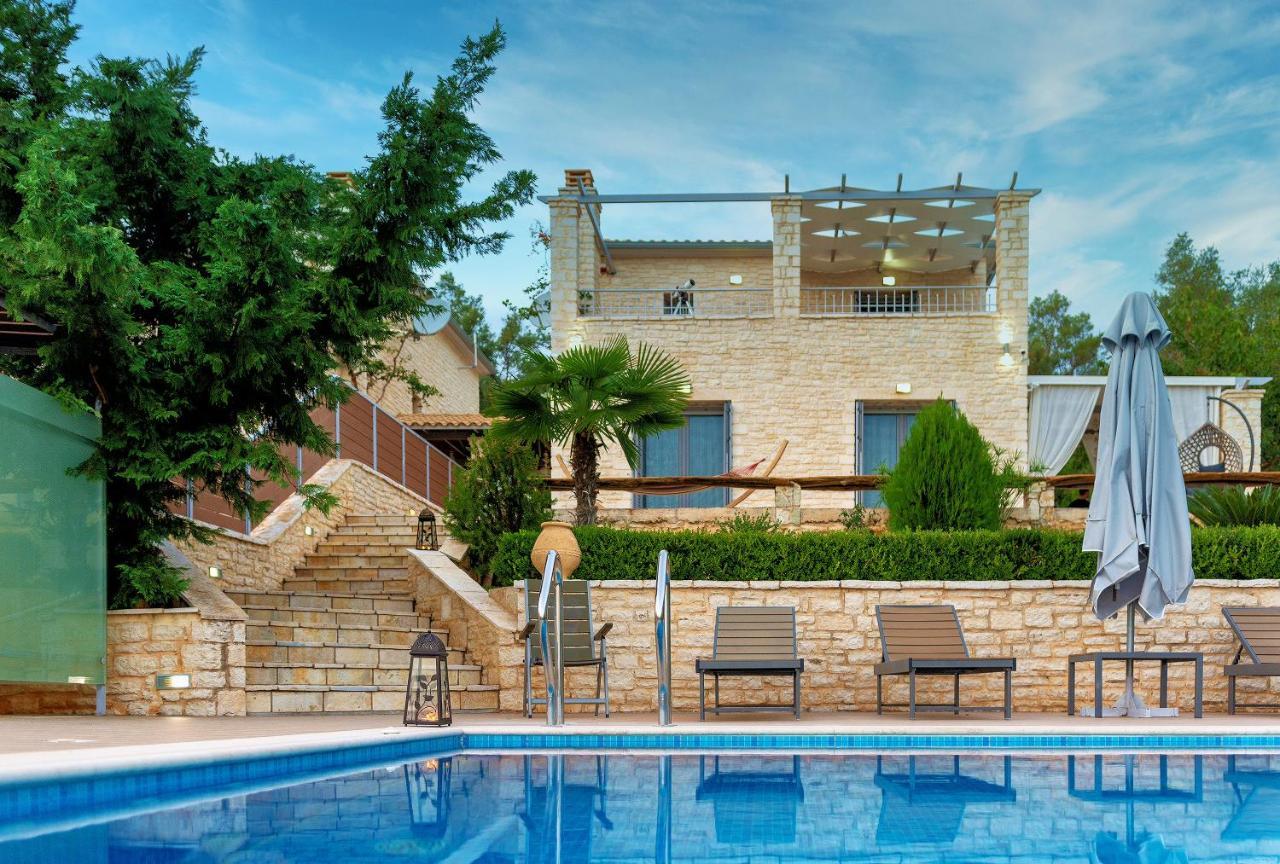 מיקרוס גיאלוס Ionian Diamond Villas מראה חיצוני תמונה