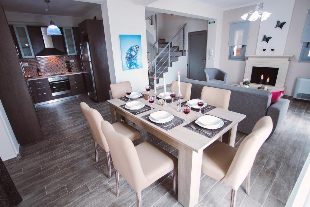 מיקרוס גיאלוס Ionian Diamond Villas מראה חיצוני תמונה