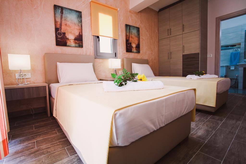 מיקרוס גיאלוס Ionian Diamond Villas מראה חיצוני תמונה